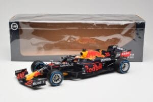 Red Bull Racing Honda RB16B #33 M. Verstappen Turkish GP 2nd Place 2021 Minichamps 1:18 110211633 Metal - imaginea 7 din 7