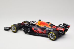 Red Bull Racing Honda RB16B #33 M. Verstappen Mexican GP Winner 2021 Minichamps 1:18 110211933 Rășină - imaginea 5 din 6