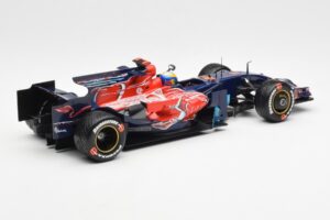 Red Bull Racing RB6 #6 M. Webber F1 Showcar 2010 Minichamps 1:18 150100076 Metal - imaginea 2 din 6