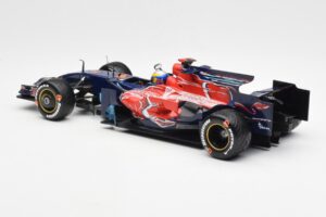 Red Bull Racing RB6 #6 M. Webber F1 Showcar 2010 Minichamps 1:18 150100076 Metal - imaginea 5 din 6