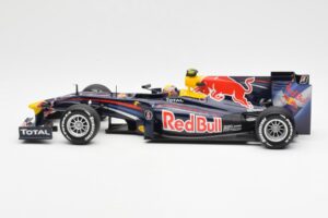 Red Bull RB6 #7 M. Webber Red Bull Racing Showcar 2010 Minichamps 1:18 150100076-R1 Metal - imaginea 3 din 6