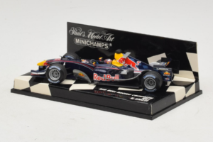 Red Bull Racing RB1 V. Liuzzi Test Driver F1 2005 Minichamps 1:43 400050115 Metal - imaginea 3 din 5