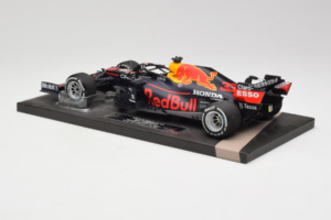 Red Bull Racing RB16B #33 M. Verstappen Monaco GP Winner 2021 Minichamps 1:18 113210533-R1 Rășină - imaginea 5 din 6