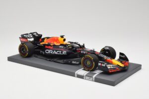 Oracle Red Bull Racing RB18 #33 M. Verstappen Mexican GP 2022 Minichamps 1:18 113222001 Rășină - imaginea 4 din 7