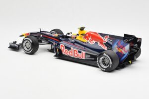 Red Bull Racing Renault RB6 #6 M. Webber F1 2010 Minichamps 1:18 110100006 Metal - imaginea 5 din 6
