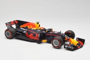 Red Bull Racing RB13 Tag Heuer #33 M. Verstappen Australian GP 2017 Minichamps 1:18 110170033 Rășină - imaginea 4 din 7