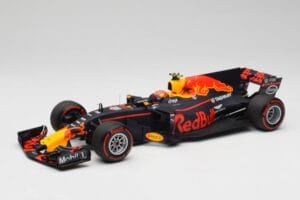 Red Bull Racing RB13 Tag Heuer #33 M. Verstappen Australian GP 2017 Minichamps 1:18 110170033 Rășină