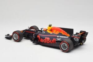 Red Bull Racing RB13 Tag Heuer #33 M. Verstappen Australian GP 2017 Minichamps 1:18 110170033 Rășină - imaginea 5 din 7
