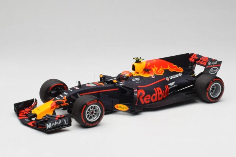 Red Bull Racing RB13 Tag Heuer #33 M. Verstappen Australian GP 2017 Minichamps 1:18 110170033 Rășină
