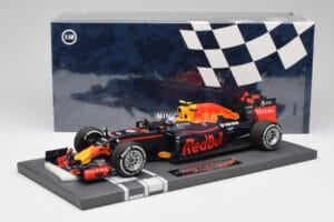 Red Bull RB12 #33 M. Verstappen Spain GP Winner 2016 Minichamps 1:18 117160333 Metal - imaginea 6 din 7