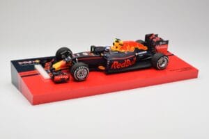 Red Bull RB12 #33 M. Verstappen Spain GP Winner 2016 Minichamps 1:18 147160533 Metal - imaginea 2 din 6