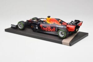 Red Bull RB15 #33 M. Verstappen German GP Winner Wet 2019 Minichamps 1:18 113191133 Metal - imaginea 5 din 7