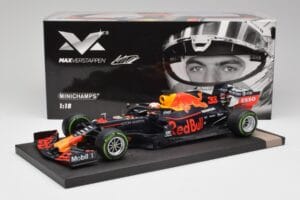 Red Bull RB15 #33 M. Verstappen German GP Winner Wet 2019 Minichamps 1:18 113191133 Metal - imaginea 6 din 7