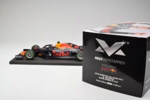 Red Bull RB15 #33 M. Verstappen German GP Winner Wet 2019 Minichamps 1:18 113191133 Metal - imaginea 7 din 7