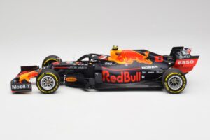 Red Bull RB15 #10 P. Gasly F1 2019 Minichamps 1:18 110190010 Metal - imaginea 3 din 7