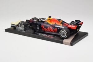 Red Bull RB16 #33 M. Verstappen Abu Dhabi GP Winner 2020 Minichamps 1:18 113201733 Metal - imaginea 5 din 6