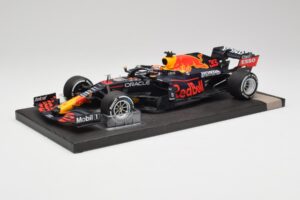 Red Bull RB16B #33 M. Verstappen Dutch GP Winner 2021 Minichamps 1:18 113212533 Metal - imaginea 2 din 7