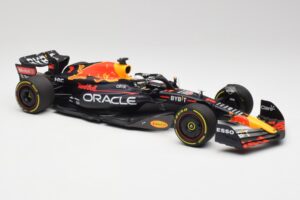 Red Bull RB18 #1 M. Verstappen France GP Winner 2022 Minichamps 1:18 110221201 Metal - imaginea 4 din 7