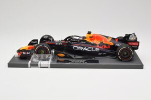 Red Bull RB18 #1 M. Verstappen Miami GP 2022 Winner Minichamps 1:18 113220301 Rășină
