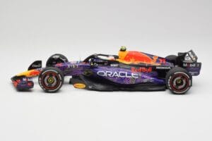 Red Bull RB19 #11 S. Perez Las Vegas GP 3rd 2023 Minichamps 1:18 110232211 Metal - imaginea 3 din 6