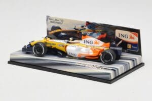 Renault R27 G. Fisichella / H. Kovalainen Showcar 2007 Minichamps 1:43 403070172 Metal - imaginea 3 din 5