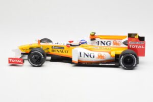 Renault F1 Team R29 #10 R. Grosjean F1 2009 Minichamps 1:18 150090108 Metal - imaginea 3 din 6