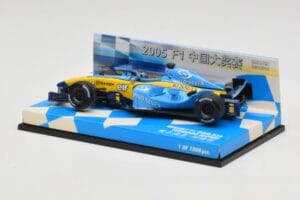Renault R25 #5 F. Alonso Race Car 2005 Minichamps 1:43 403050025 Metal - imaginea 3 din 5