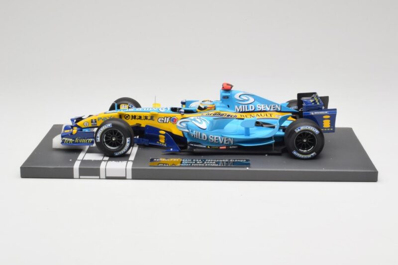 Renault R26 #1 F. Alonso China GP 2006 Minichamps 1:18 117061601 Rășină