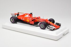 Scuderia Ferrari SF70H #5 S. Vettel Winner Australian GP 2017 BBR 1:18 BBR181705 Metal - imaginea 4 din 7