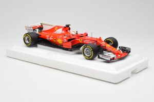 Scuderia Ferrari SF70H #5 S. Vettel Winner Australian GP 2017 End of Race BBR 1:18 BBR181705-E Metal - imaginea 4 din 7