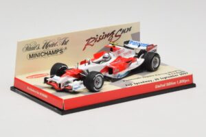 Toyota TF107 #12 J. Trulli Showcar 2007 Minichamps 1:43 403070082 Metal - imaginea 2 din 5