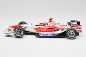 Toyota TF107 #12 J. Trulli F1 Launch Livery 2007 Minichamps 1:18 AM601321 Metal - imaginea 3 din 6