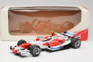 Toyota TF107 #12 J. Trulli F1 Launch Livery 2007 Minichamps 1:18 AM601321 Metal - imaginea 6 din 6