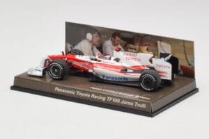 Toyota TF109 Panasonic Toyota Racing #9 J. Trulli F1 2009 Minichamps 1:43 AM62130 Metal - imaginea 3 din 5