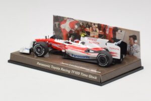 Toyota TF109 Panasonic Toyota Racing #10 T. Glock F1 2009 Minichamps 1:43 AM62131 Metal - imaginea 3 din 5