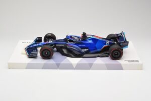 Williams FW44 Mercedes #23 A. Albon Bahrain GP 2022 Case Edition Minichamps 1:18 147220123 Rășină