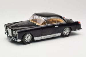 Facel Vega HK500 Negru Sun Star 1:18 3751 Metal