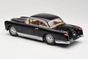Facel Vega HK500 Negru Sun Star 1:18 3751 Metal - imaginea 7 din 8