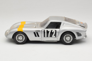 Ferrari 250 GTO #172 Tour de France 1964 Bburago 1:18 7011 Metal - imaginea 4 din 8