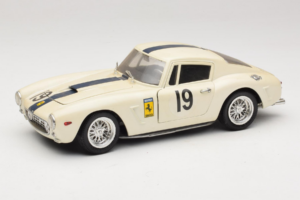Ferrari 250 GT SWB Berlinette #19 Tour de France Automobile 1961 Eagles Race 1:18 6500 Metal