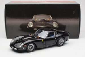 Ferrari 250 GTO Negru Kyosho 1:18 08431BK Metal - imaginea 8 din 8