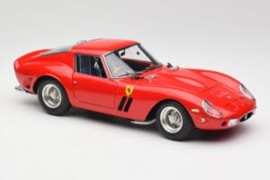 Ferrari 250 GTO London Show Roșu CMC 1:18 M-256 Metal - imaginea 4 din 6