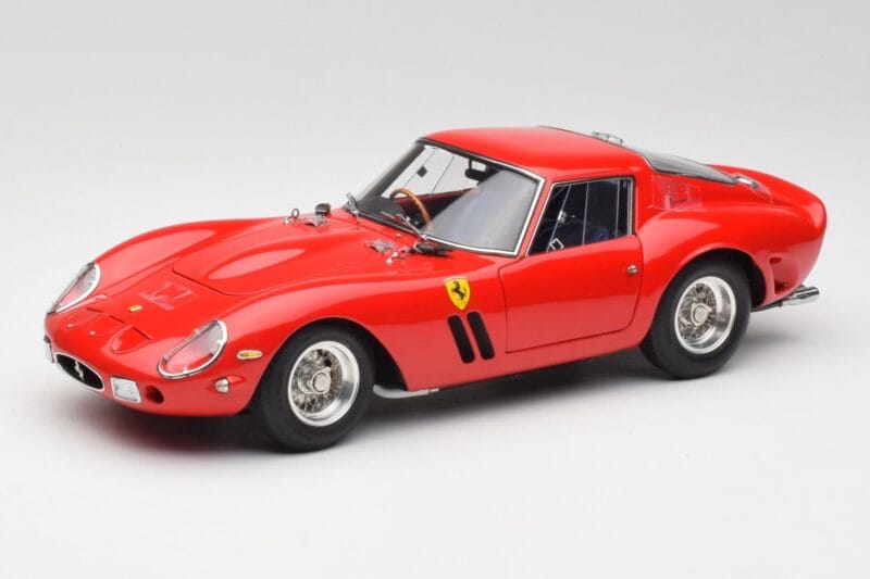 Ferrari 250 GTO London Show Roșu CMC 1:18 M-256 Metal