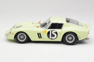 Ferrari 250 GTO #15 S. Moss / I. Ireland Goodwood Tourist Trophy Winner 1962 Kyosho 1:18 08438C Metal - imaginea 4 din 8