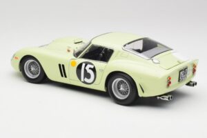 Ferrari 250 GTO #15 S. Moss / I. Ireland Goodwood Tourist Trophy Winner 1962 Kyosho 1:18 08438C Metal - imaginea 7 din 8