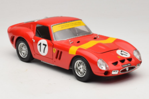 Ferrari 250 GTO #17 Bburago Sammlerborse Roșu Bburago 1:18 3007-P1 Metal - imaginea 6 din 8