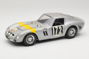 Ferrari 250 GTO #172 L. Bianchi / G. Berger Tour de France 1962 Argintiu Ediție Limitată Bburago 1:18 3011-S1 Metal