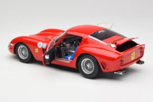 Ferrari 250 GTO #18 P. Rodriguez Daytona Continental 3 Hours Winner 1963 Kyosho 1:18 08438F Metal - imaginea 5 din 8
