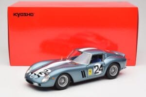 Ferrari 250 GTO #24 P. Rodriguez 12 Hours of Sebring GT3.0 Winner 1962 Kyosho 1:18 08438D Metal - imaginea 8 din 8