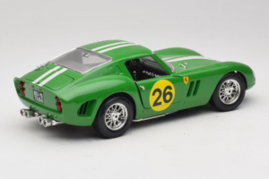 Ferrari 250 GTO #26 Verde Dungi Albe 1962 Bburago 1:18 3011-G3 Metal - imaginea 3 din 8